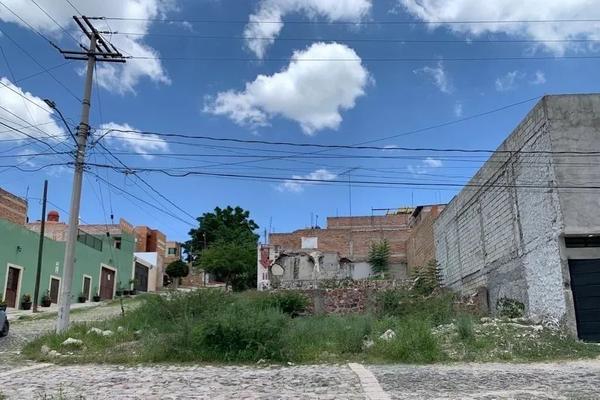 Foto de inmueble en Av. Greever antes Juan Sebastian Bach, Col. La Aurora C.P. 47473, Lagos de Moreno