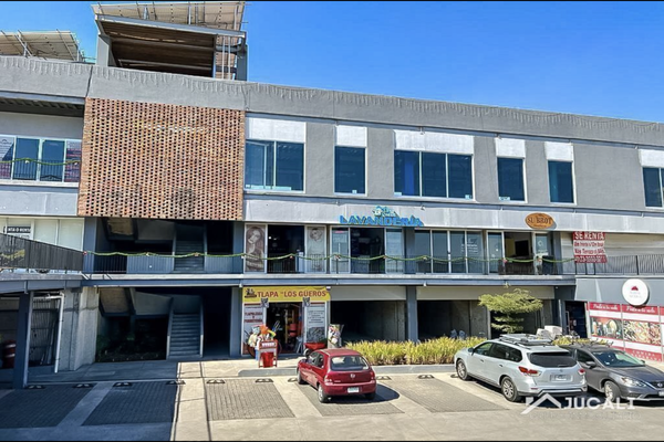 Foto de inmueble en Av. Guadalajara, Col. Hogares de Nuevo México C.P. 45138, Zapopan