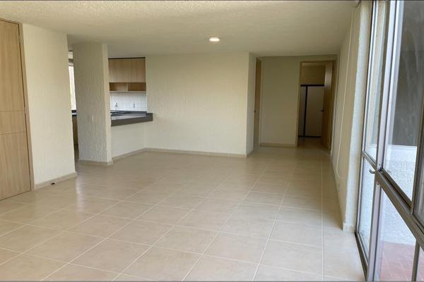 Foto de inmueble en Av Guadalupe, Col. Chapalita Oriente C.P. 45040, Zapopan
