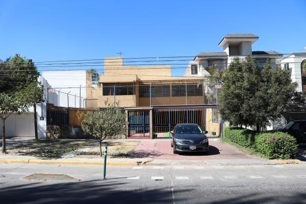 Foto de inmueble en Av. Guadalupe, Col. Jardines de Guadalupe C.P. 45030, Zapopan