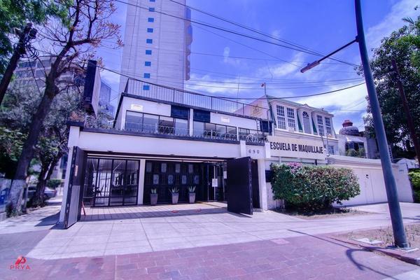 Foto de inmueble en Av Guadalupe, Col. Residencial Chapalita C.P. 44500, Guadalajara