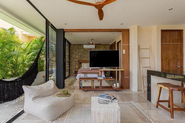 Foto de inmueble en Av Guardianes Mayas mz 5, Col. La Veleta C.P. 77760, Tulum