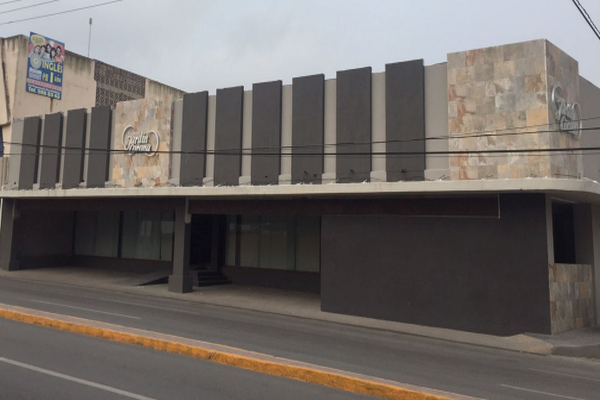 Foto de inmueble en Av Hidalgo, Col. Altavista C.P. 89240, Tampico