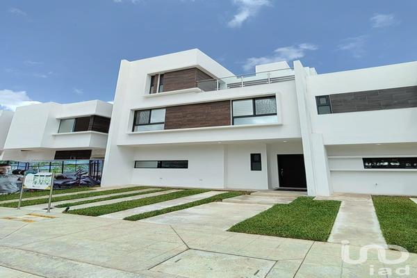 Foto de inmueble en Av. Huayacan km 6.5, Col. Alfredo V Bonfil C.P. 77560, Benito Juárez