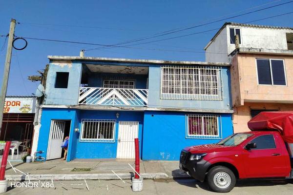 Foto de inmueble en Av. Independencia, Col. Palma Sola C.P. 96579, Coatzacoalcos