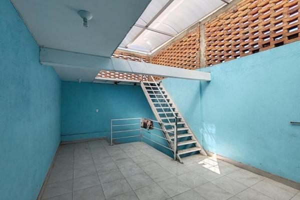 Foto de inmueble en Av Industrias, Col. Valle Dorado C.P. 78399, San Luis Potosí