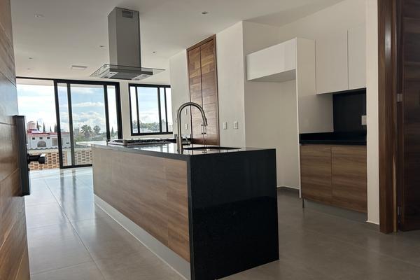 Foto de inmueble en Av. Inglaterra, Col. Juan Manuel Vallarta C.P. 45120, Zapopan