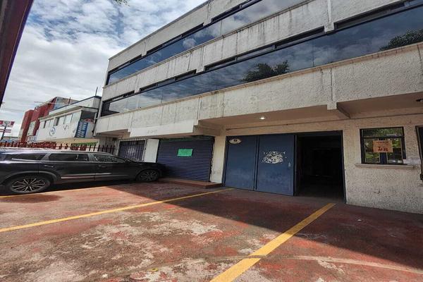 Foto de inmueble en Av. Insurgentes, Col. San Cristóbal Centro C.P. 55000, Ecatepec de Morelos