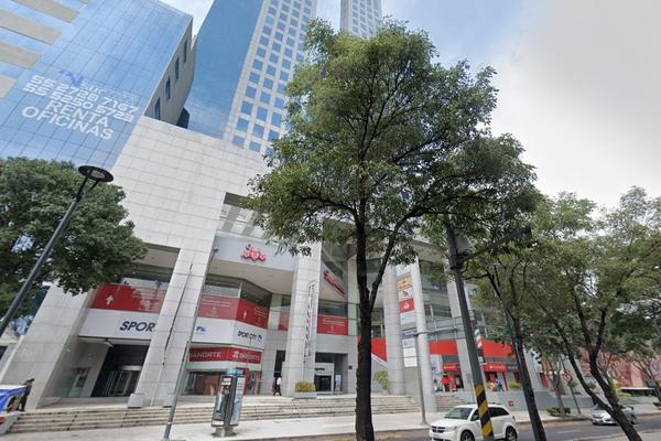 Foto de inmueble en Av. Insurgentes Sur, Col. Crédito Constructor C.P. 03940, Benito Juárez