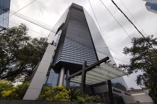 Foto de inmueble en Av. Insurgentes Sur, Col. Crédito Constructor C.P. 03940, Benito Juárez