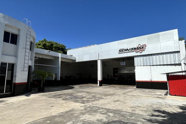 Foto de inmueble en Av Itzaez, Col. Merida Centro C.P. 97000, Mérida