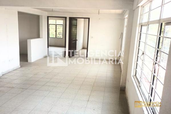 Foto de inmueble en Av Jardines de Morelos, Col. Jardines de Morelos 5a Sección C.P. 55075, Ecatepec de Morelos