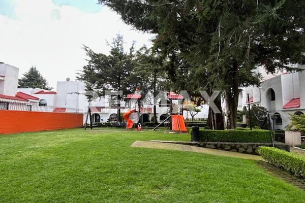 Foto de inmueble en Avenida Jesús del Monte  Residencial Villa Alta, Col. Jesús del Monte C.P. 05260, Cuajimalpa de Morelos