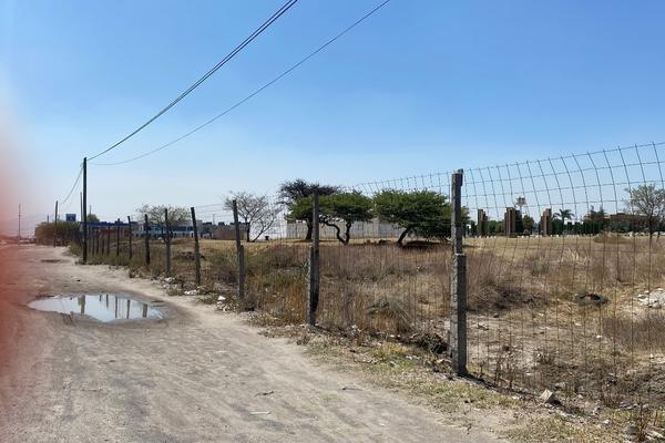 Foto de inmueble en Av. José Maria Morelos, Col. Lomas de San Francisco Tepojaco C.P. 54720, Cuautitlán Izcalli