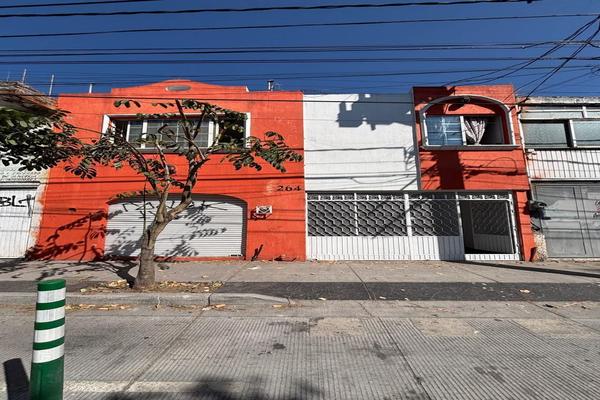 Foto de inmueble en Av. Juan Pablo II, Col. El Vigía C.P. 45140, Zapopan