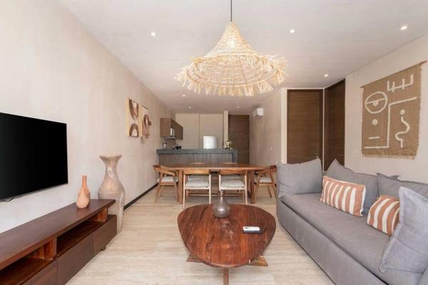 Foto de inmueble en av. Juanek, Col. Aldea Zama C.P. 77760, Tulum
