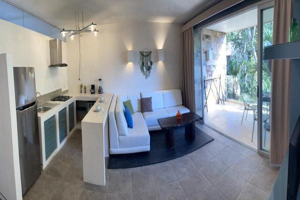 Foto de inmueble en av juanek, Col. Aldea Zama C.P. 77760, Tulum