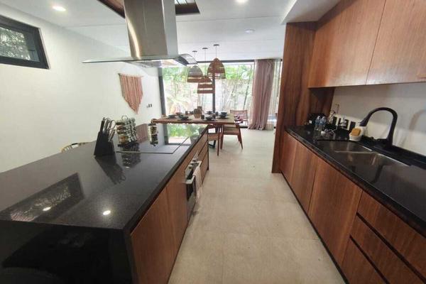 Foto de inmueble en av juanek, Col. Aldea Zama C.P. 77760, Tulum