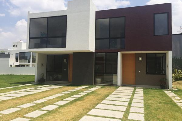 Foto de inmueble en Av. La Calma, Col. Paseos del Sol C.P. 45079, Zapopan
