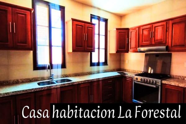 Foto de inmueble en Avenida La Forestal, Col. La Forestal C.P. 47530, Lagos de Moreno