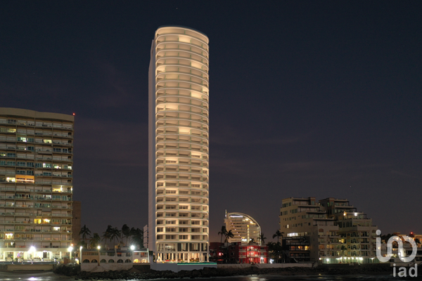 Foto de inmueble en avenida la marina, Col. Marina Mazatlán C.P. 82103, Mazatlán