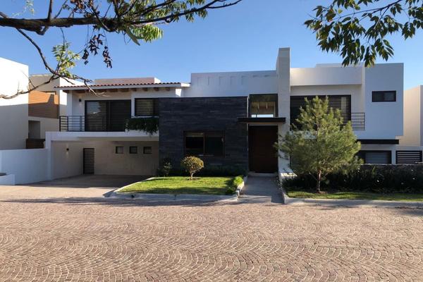 Foto de inmueble en Av la Rica 68, Col. Ecológico la Rica C.P. 76226, Querétaro