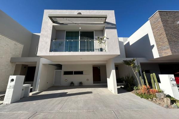 Foto de inmueble en Avenida la vista #10Int. 1, Col. Residencial el Refugio C.P. 76146, Querétaro