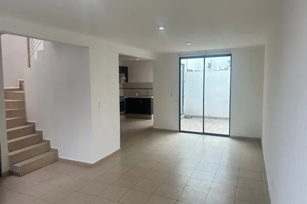 Foto de inmueble en Av. La Vista #1031, Col. Residencial el Refugio C.P. 76146, Querétaro
