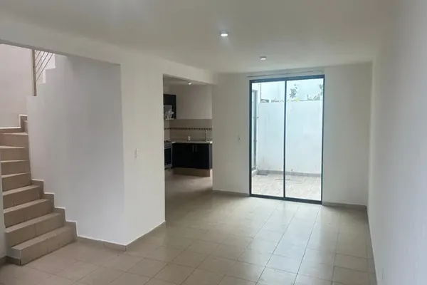 Foto de inmueble en AVENIDA LA VISTA #1031, Col. Residencial Parque La Gloria C.P. 76177, Querétaro