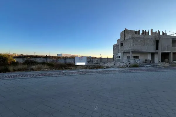 Foto de inmueble en Av. La vista #1266, Col. Residencial el Refugio C.P. 76146, Querétaro