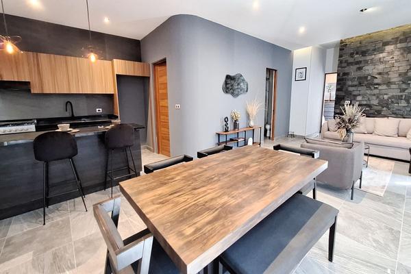 Foto de inmueble en Av. La Vista, Col. Residencial el Refugio C.P. 76146, Querétaro