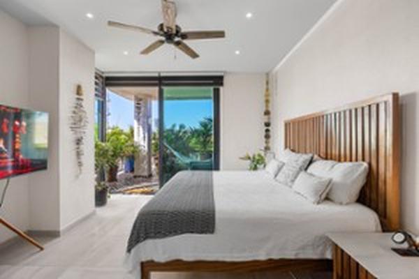 Foto de inmueble en Avenida Las Américas #629, Col. Lázaro Cárdenas C.P. 48330, Puerto Vallarta