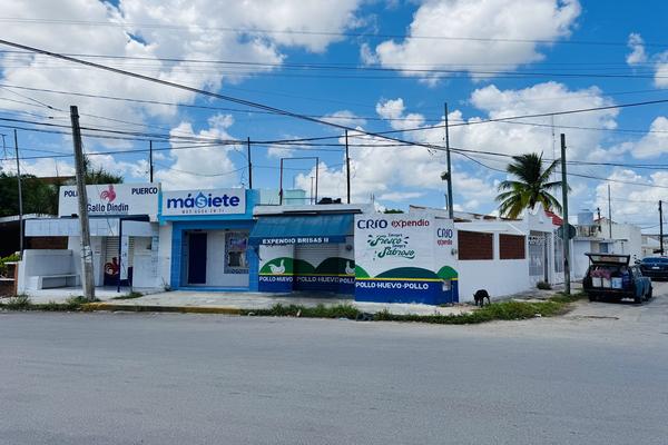 Foto de inmueble en Avenida, Col. Las Brisas C.P. 97144, Mérida