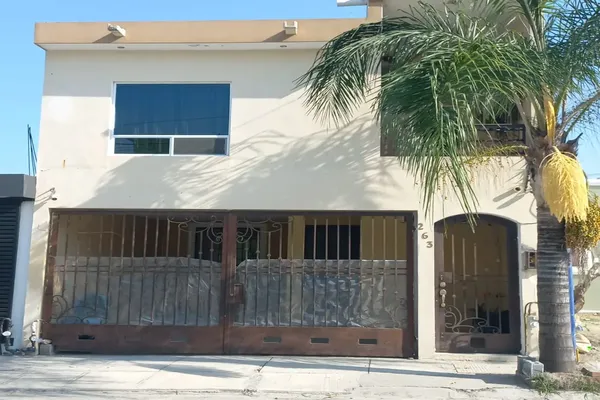 Foto de inmueble en av las torres 67280 #67280, Col. Los Cometas C.P. 67280, Juárez