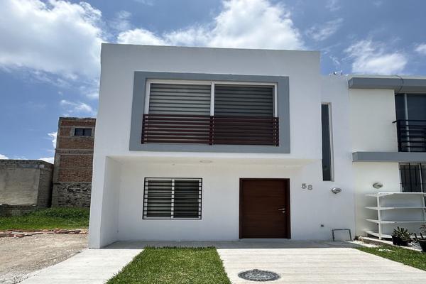 Foto de inmueble en Av Las Torres, Col. Bosques de San Gonzalo C.P. 45134, Zapopan