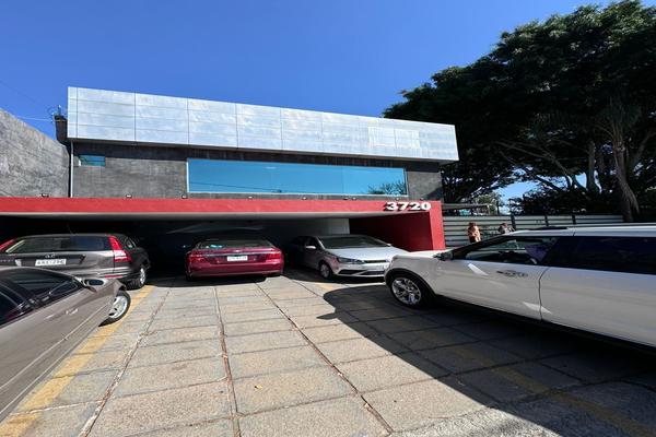 Foto de inmueble en Av Lázaro Cárdenas, Col. Jardines de San Ignacio C.P. 45040, Zapopan