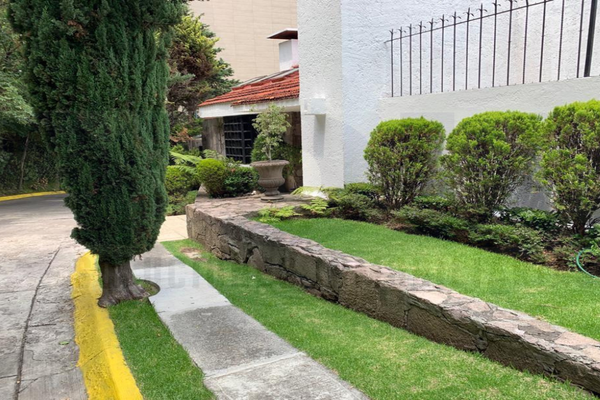 Foto de inmueble en Av Lomas Anahuac, Col. Lomas Anáhuac C.P. 52786, Huixquilucan