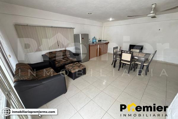 Foto de inmueble en Avenida López Portillo, Col. Sascalum C.P. 24095, Campeche