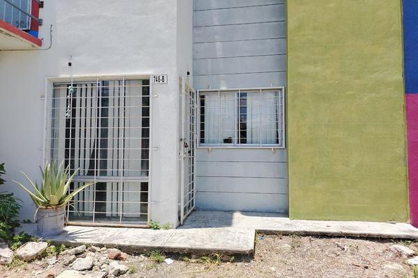 Foto de inmueble en AV. LOS CIRUELOS, Col. Real del Bosque C.P. 29040, Tuxtla Gutiérrez