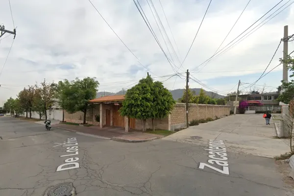 Foto de inmueble en Av. los lirios #0, Col. San Miguel Tlaixpan C.P. 56247, Texcoco