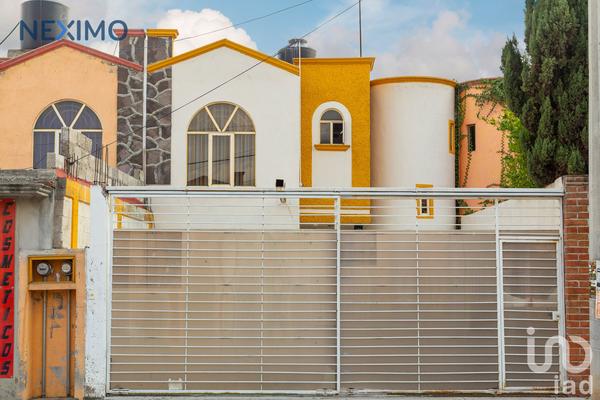Foto de inmueble en Av. Los Sauces #185, Col. Santa Úrsula Zimatepec C.P. 90450, Yauhquemehcan