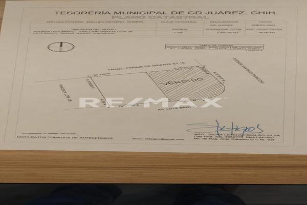 Foto de inmueble en Ave Lote Bravo, Col. Parajes del Oriente C.P. 32575, Juárez
