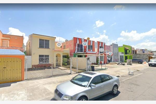 Foto de inmueble en AV. LUIS DONALDO COLOSIO, Col. Santa Fe del Carmen C.P. 77712, Solidaridad