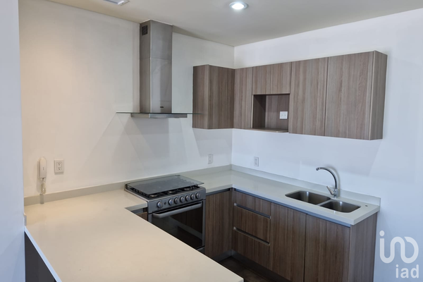 Foto de inmueble en Av. Luis Vega Monroy, Avanta Gardens, Col. Centro Sur C.P. 76090, Querétaro