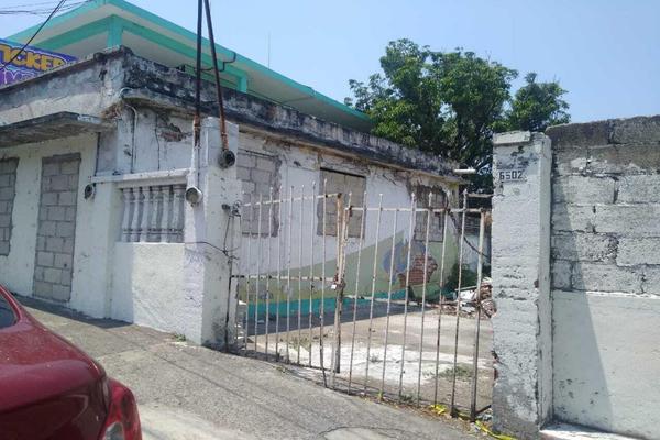 Foto de inmueble en Av. M.A. de Quevedo #6498, Col. Pascual Ortiz Rubio C.P. 91750, Veracruz