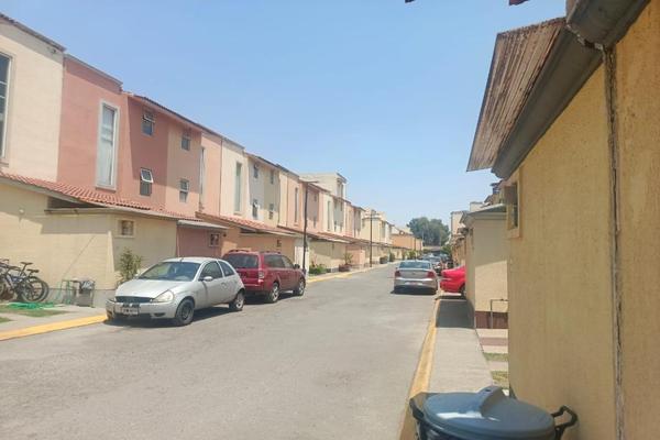 Foto de inmueble en Av. Malaquías, Col. San Francisco Coacalco C.P. 55700, Coacalco de Berriozábal