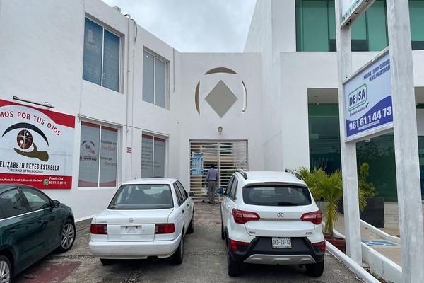 Foto de inmueble en AVENIDA MARIA LAVALLE URBINA, Col. Guadalupe C.P. 24010, Campeche
