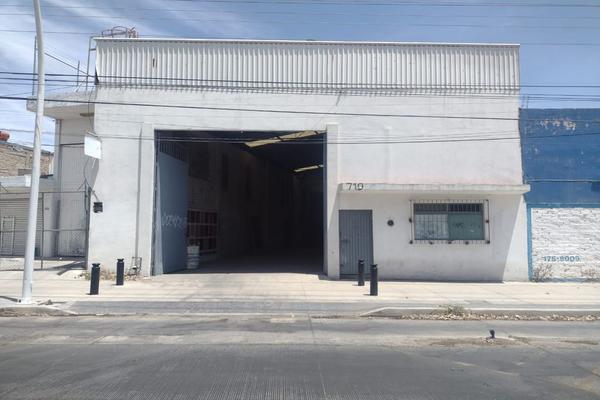 Foto de inmueble en Avenida Mariano Otero #710, Col. Mariano Otero C.P. 45067, Zapopan