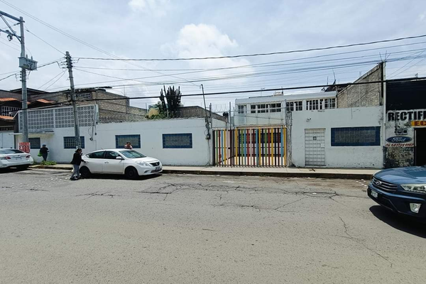 Foto de inmueble en Av. México, Col. Jajalpa C.P. 55090, Ecatepec de Morelos