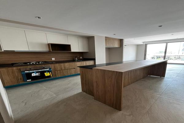 Foto de inmueble en av mexico, Col. Ladrón de Guevara C.P. 44600, Guadalajara
